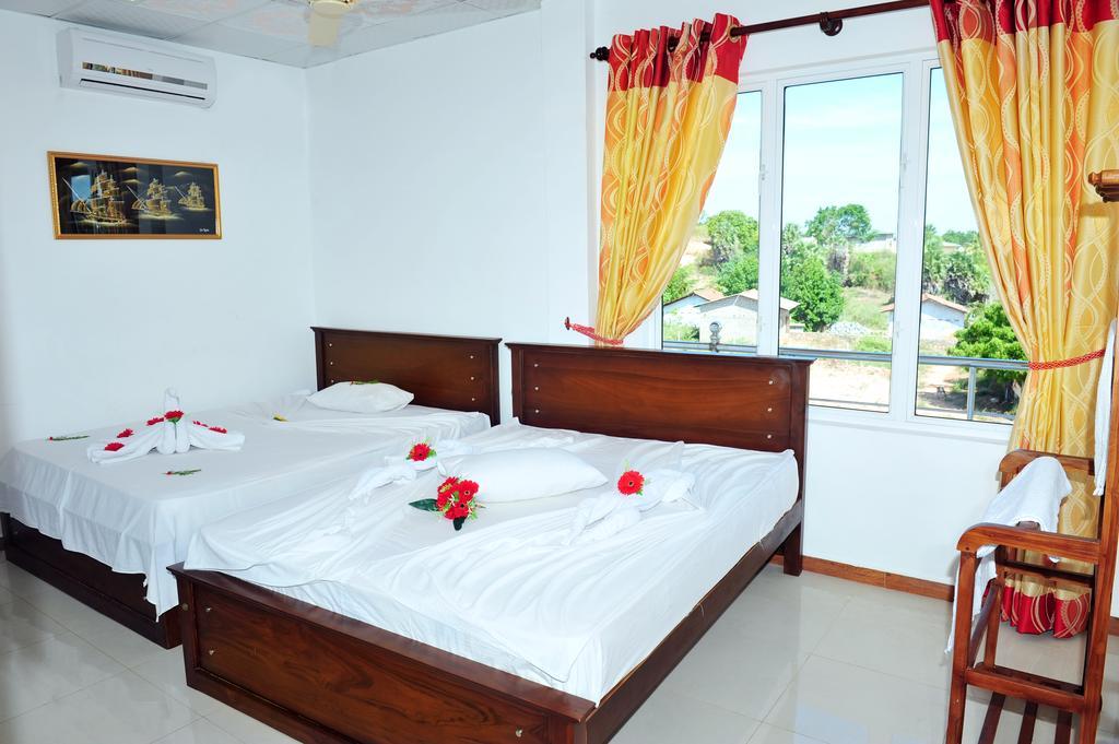 Hotel Glee Trincomalee Eksteriør bilde